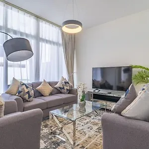 https://primestay-damac-hills-2-basswood-villa-3br.dubaihotelsoffers.com