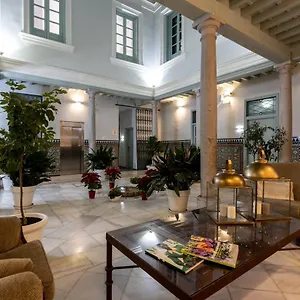 https://palacio-cabrera-lillo.es-andalucia.com
